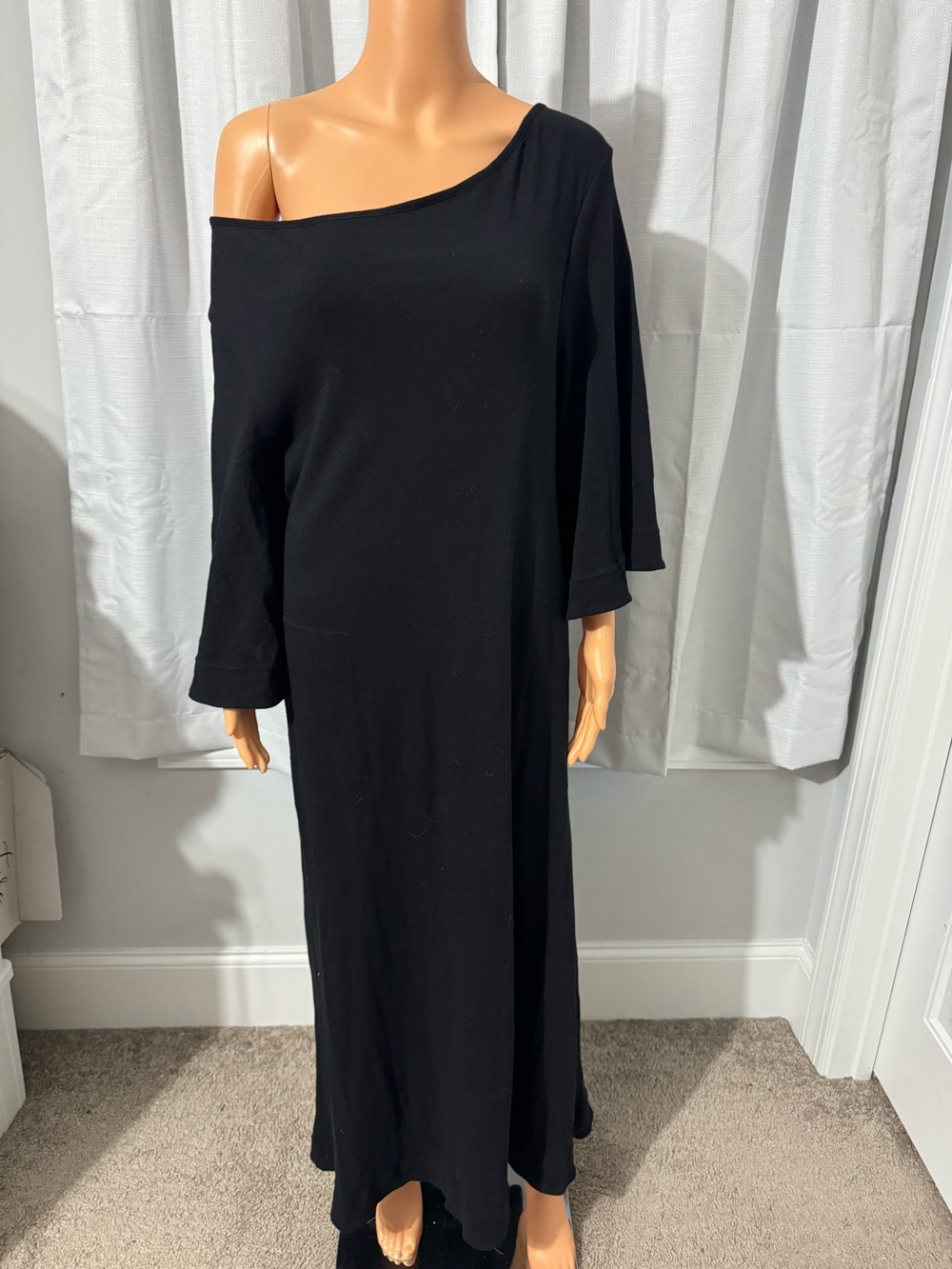 Cool Free People Free-est size S black on off shoulder bell sleeve maxi dress